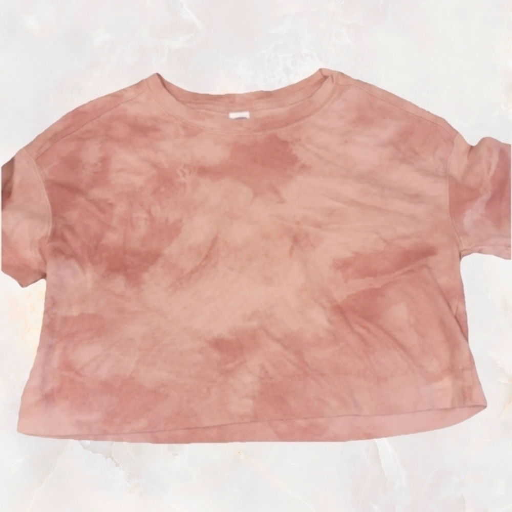 6/$20 Old Navy crop tee size 8